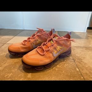 Nike Air VaporMax 2019 Women's Shoe 8 Bleached Coral